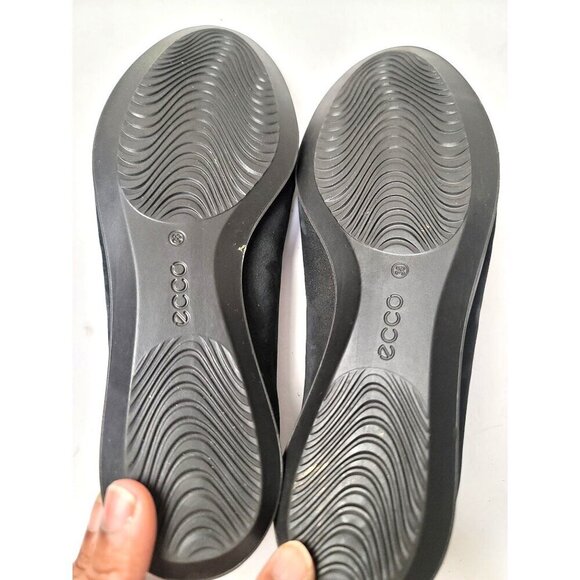 Ecco Women's Black Snake Suede Leather Slip-On Loafers Size 38 Us 7 - Picture 8 of 10